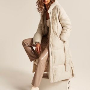 NWT - Abercrombie A&F Air Cloud Long Puffer